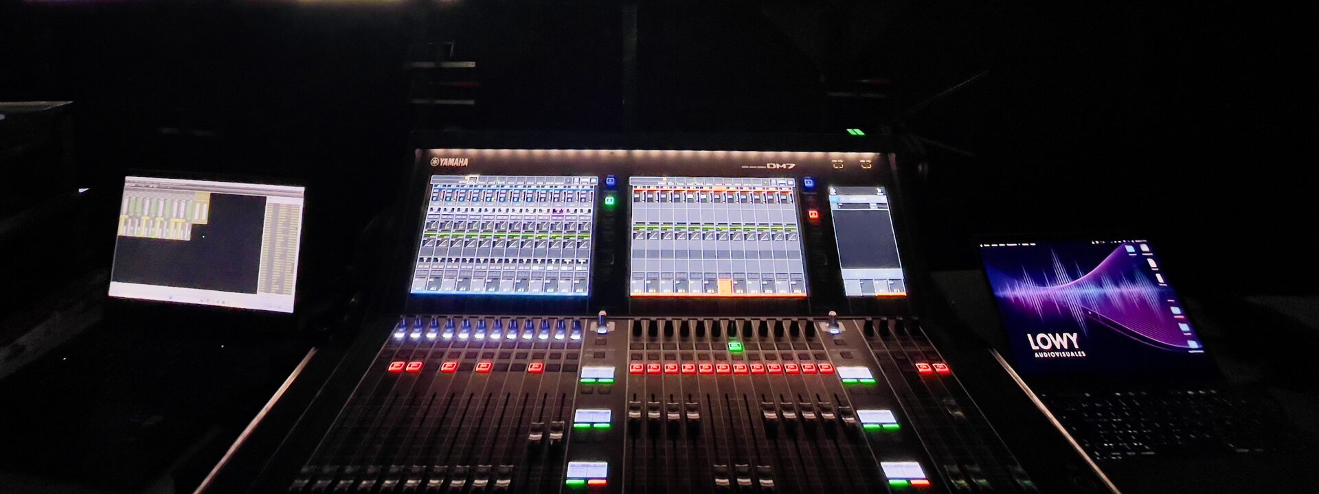 Alquiler de equipos audiovisuales de primeras marcas